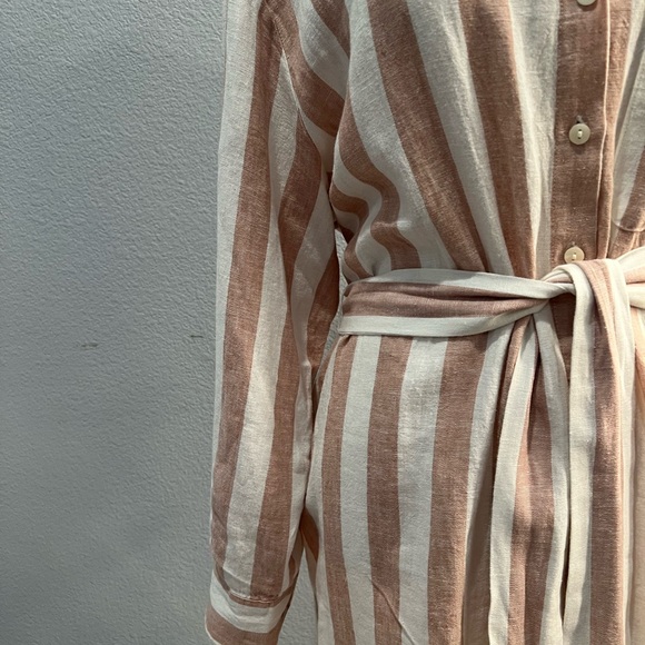 Dress - #300 - Picture 3 of 6